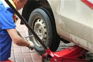 恭城附近拖车24小时服务热线电话